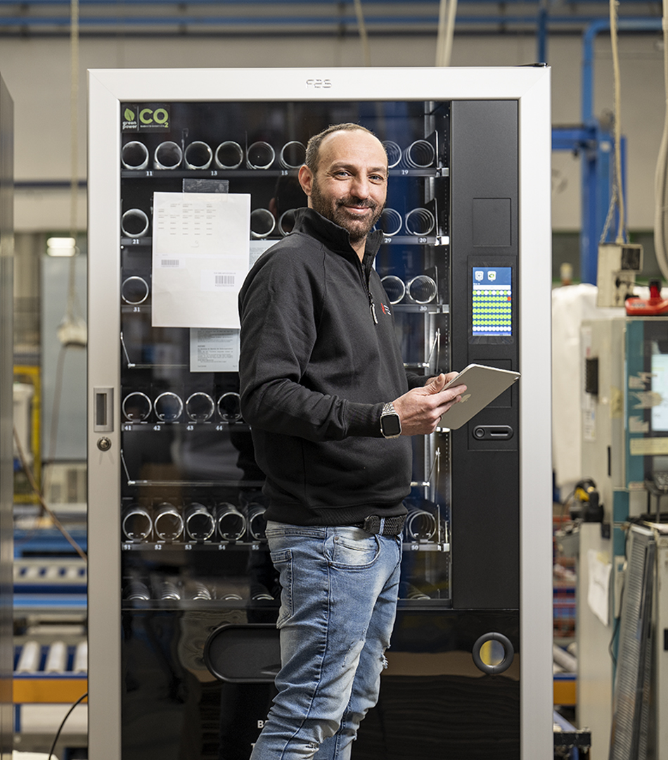 Foto uomo SLIDE 1-950×1080